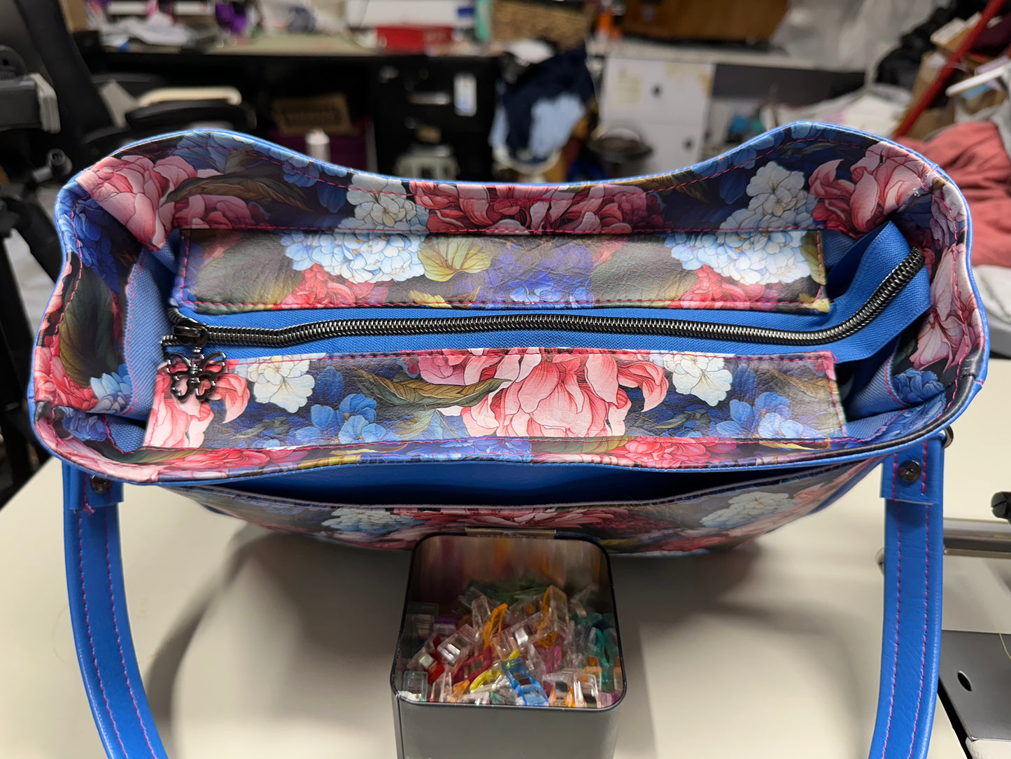 Hydrangea Kiana Handbag