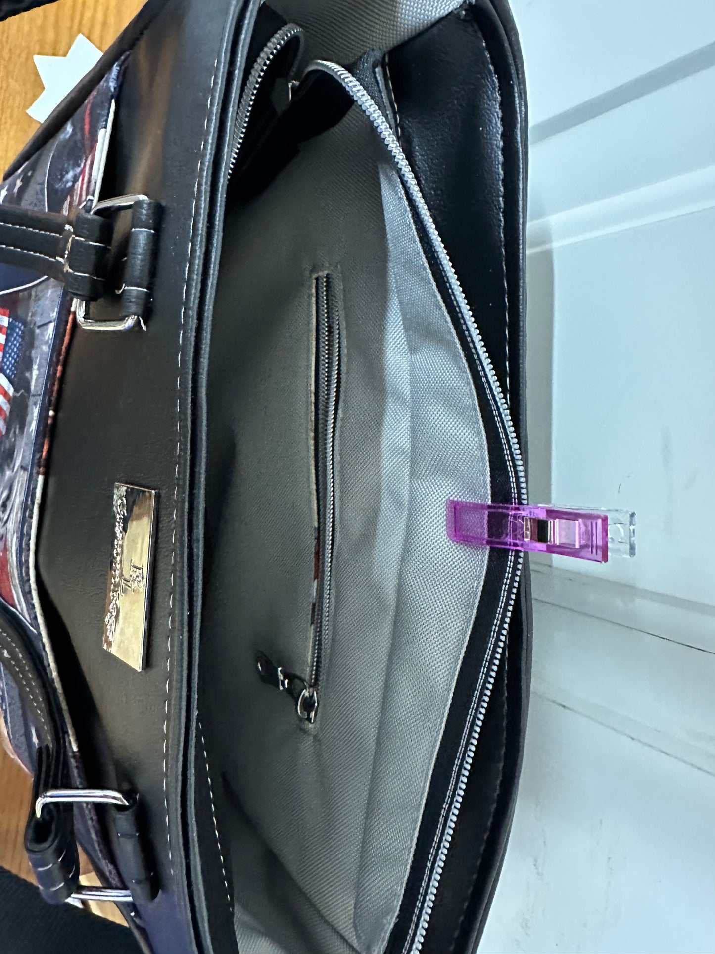 Black Lab Becca tote